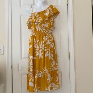 NWT Old Navy Floral One Shoulder Dress